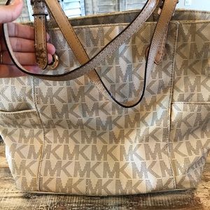 Michael Kors purse